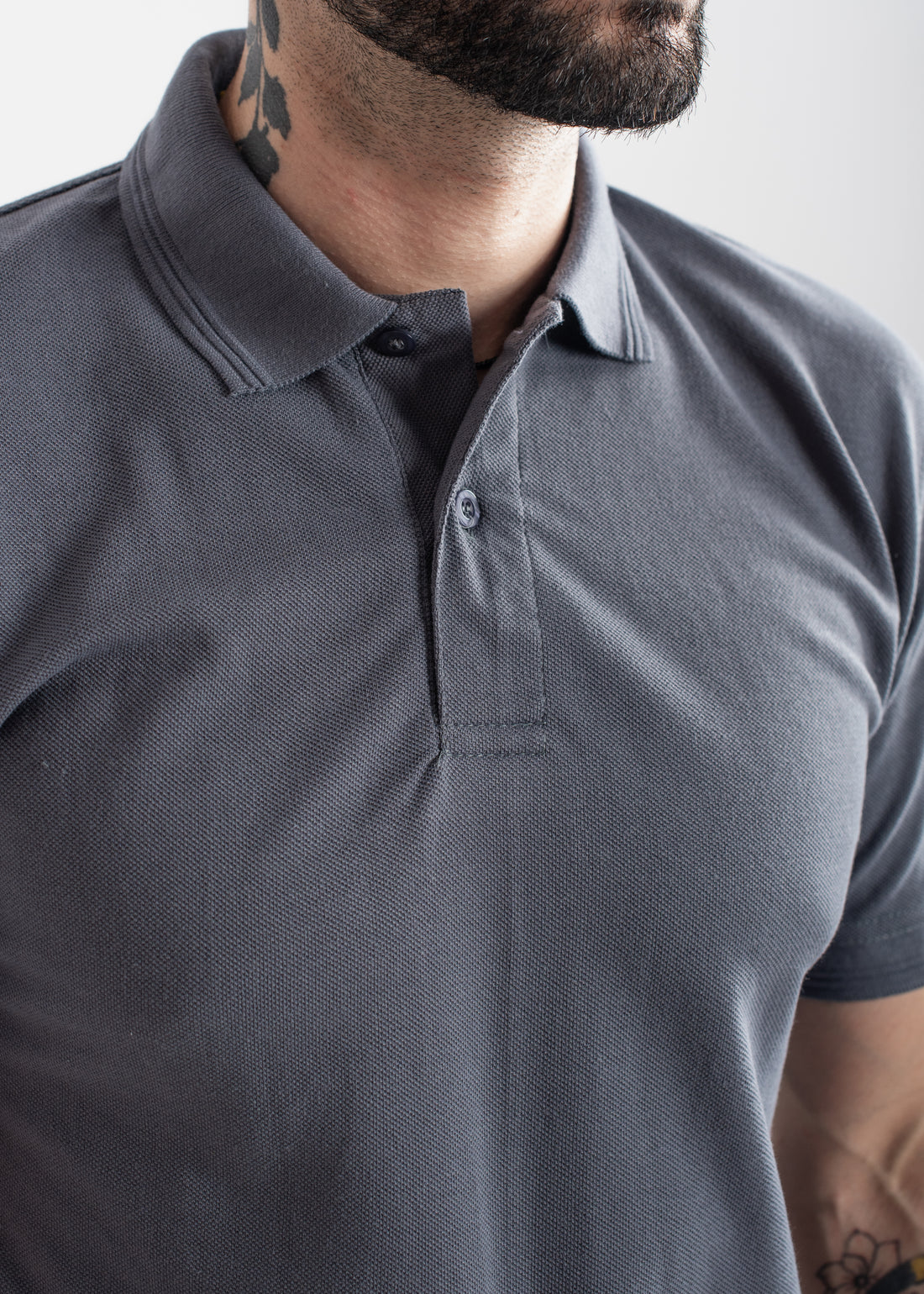 Men's regular fit grey polo shirt with classic collar