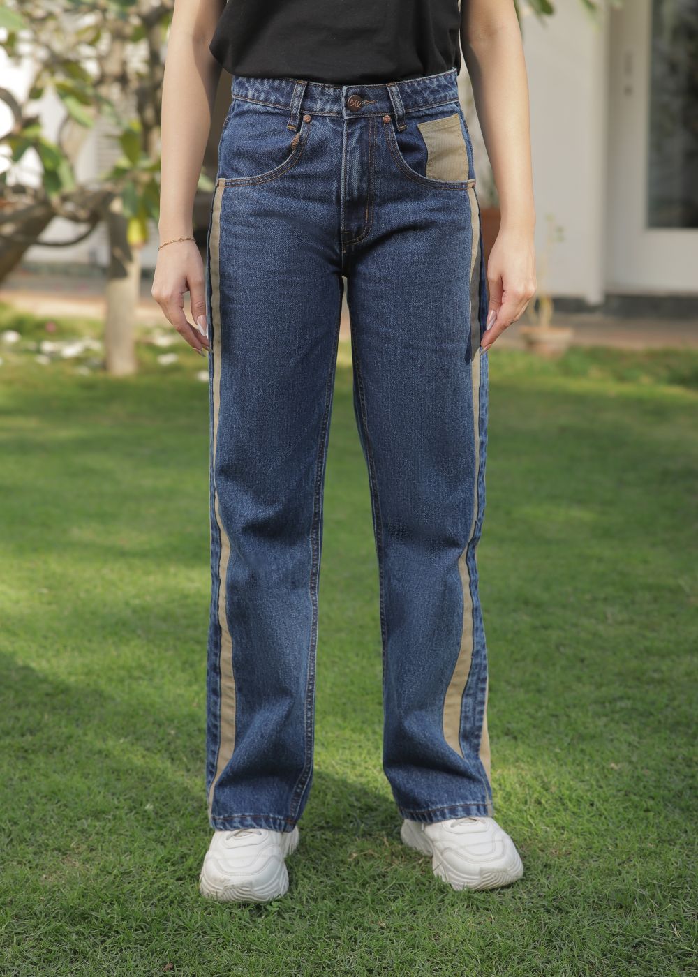Straight Fit Women's Stripe Out Jeans in Dark Blue with Piping on the Side