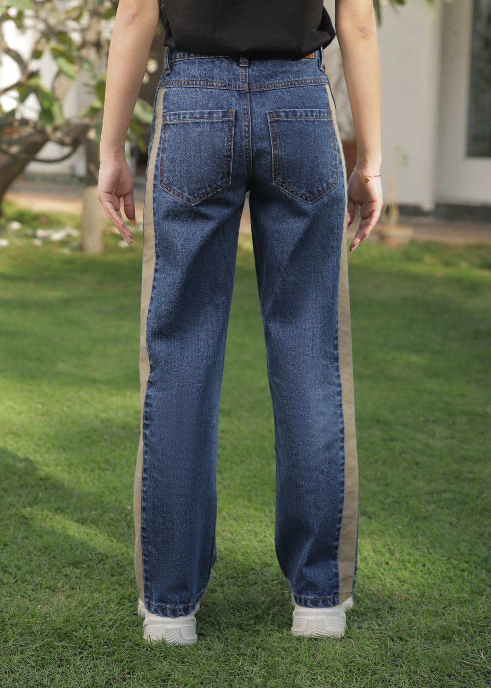 Straight Fit Women's Stripe Out Jeans in Dark Blue with Piping on the Side