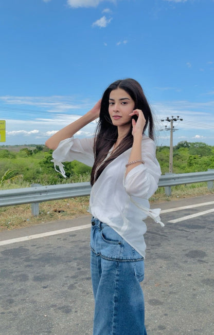 Shade Shift Blue Jeans