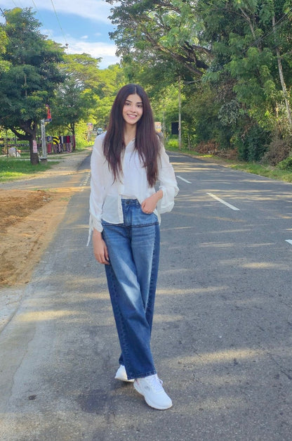 Shade Shift Blue Jeans