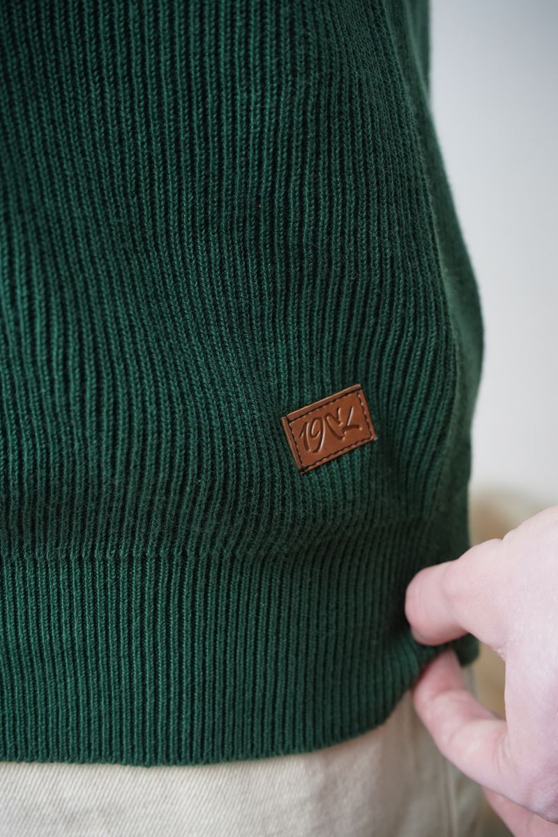 Close-up of Emerald Green Knitted Polo Shirt for Men