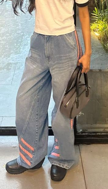 Women's Baggy Jeans in Blue Front View