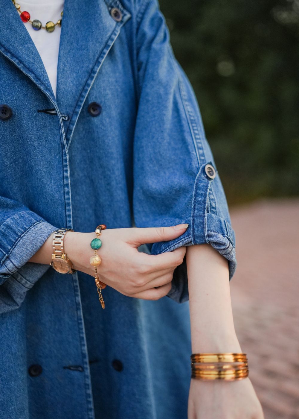 Women's Lapel Long Coat in Blue Crafted from High Quality Denim