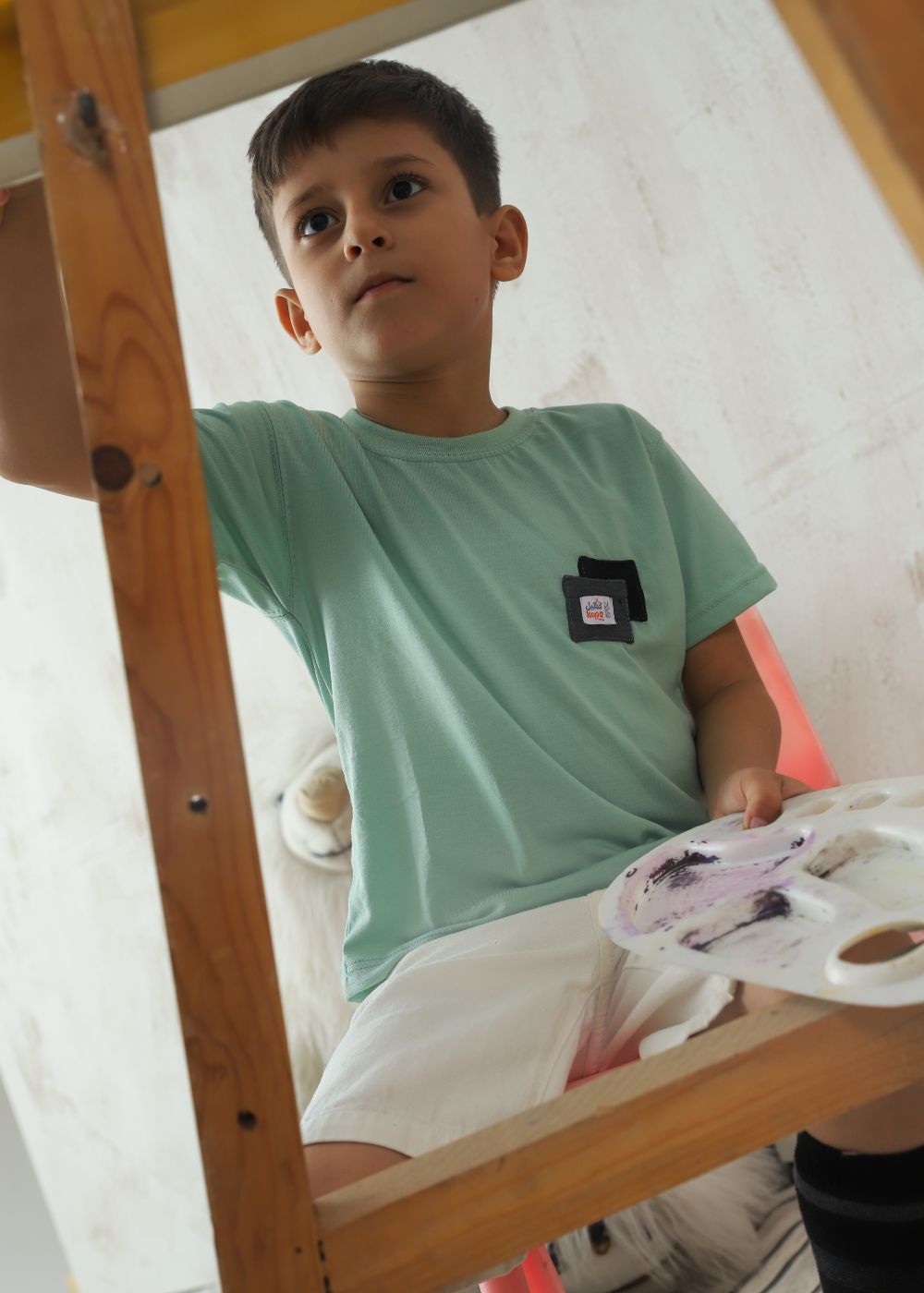 Boys' mint green crew neck T-shirt with short sleeves