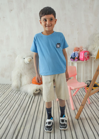 Boys' regular fit light blue crew neck T-shirt with short sleeves