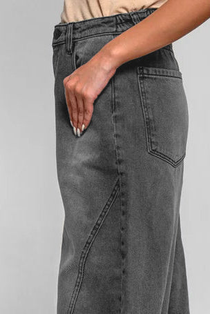 Women's Charcoal Skater Jeans with Seam