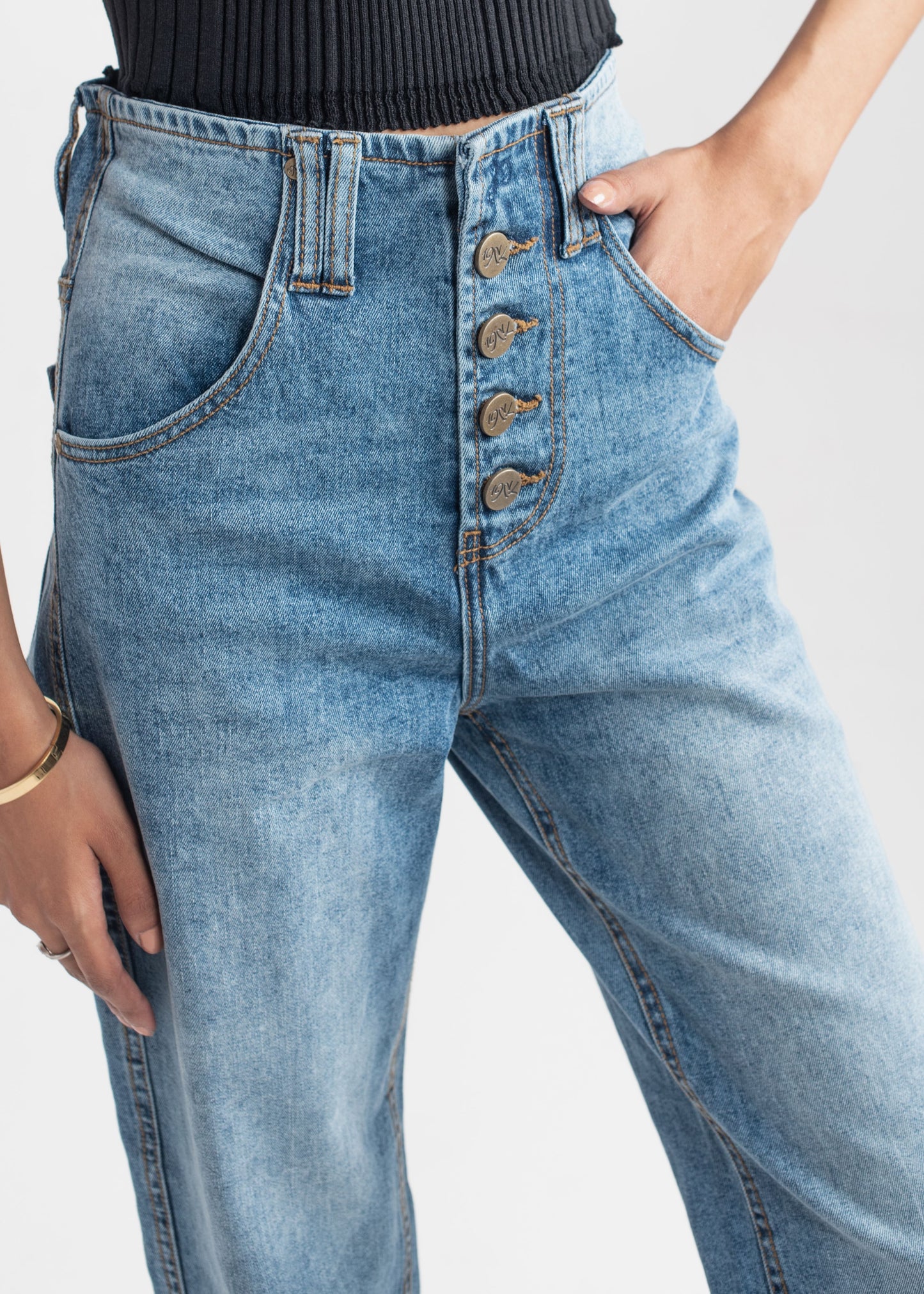 Wide Leg button jeans (Mid Blue)