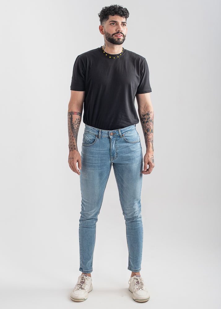Men’s light blue skinny fit jeans with stretch denim and tapered leg design