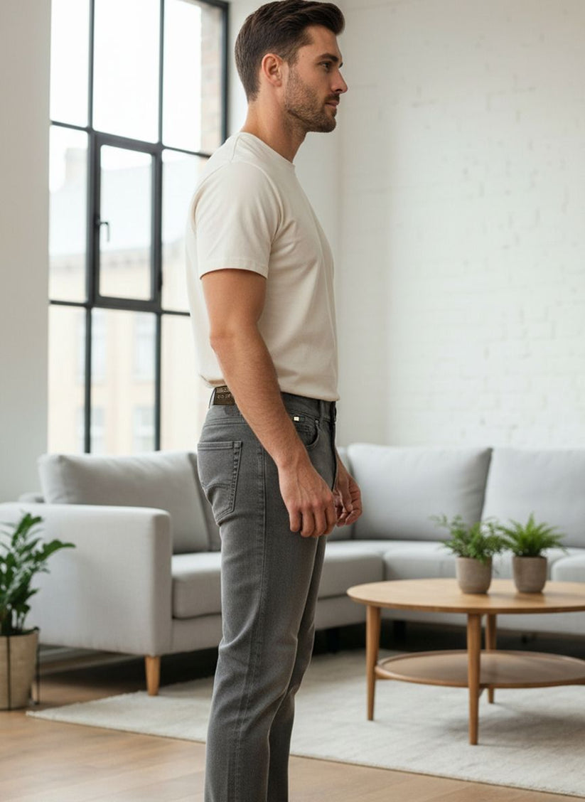 Men’s slim straight grey jeans with stretch fabric finish