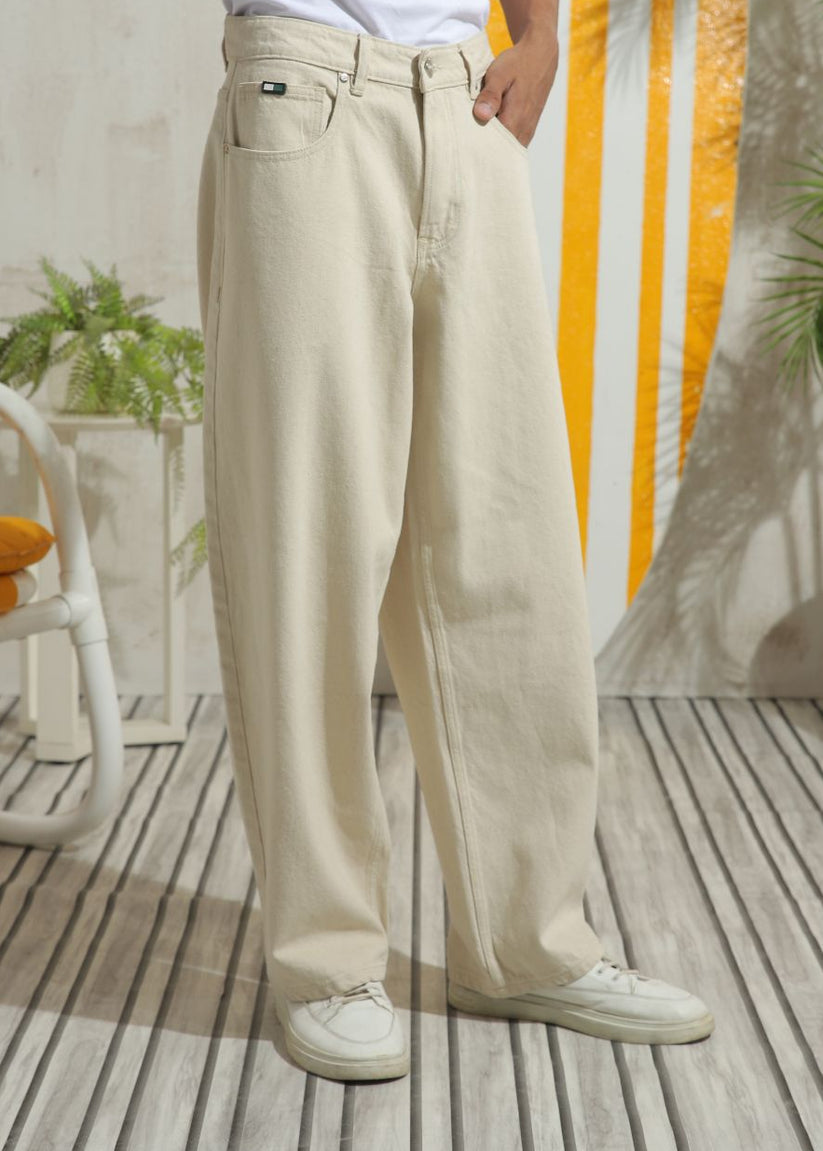 Men’s straight fit beige jeans with minimal design