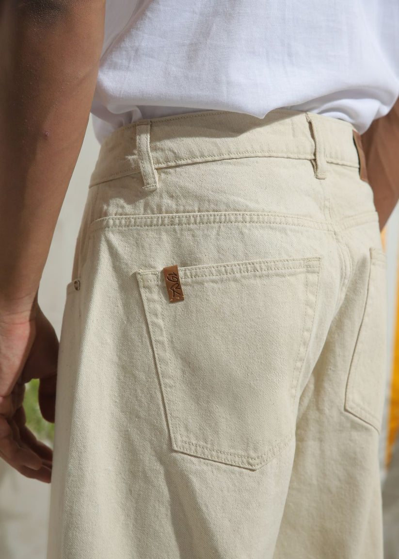 Men’s straight fit beige jeans with minimal design
