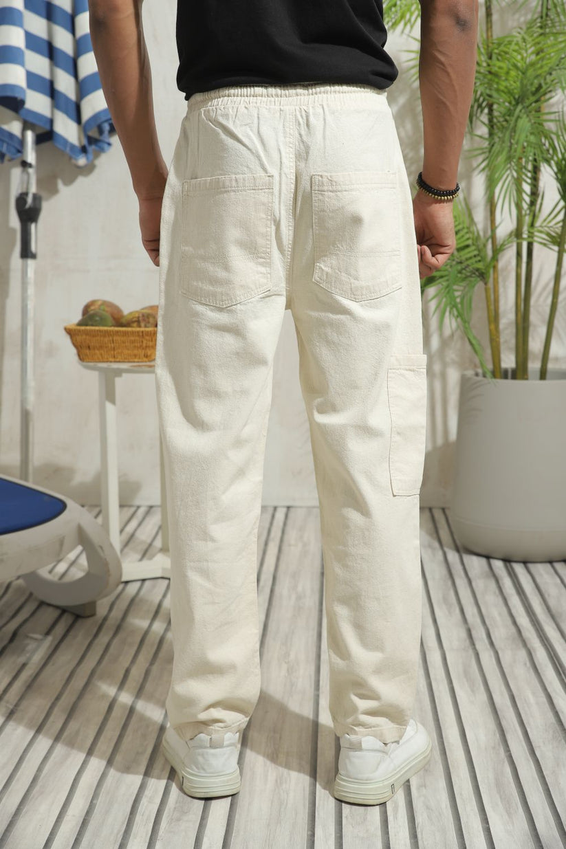 Relaxed fit men’s jogger jeans in beige with drawstring waist and casual comfort