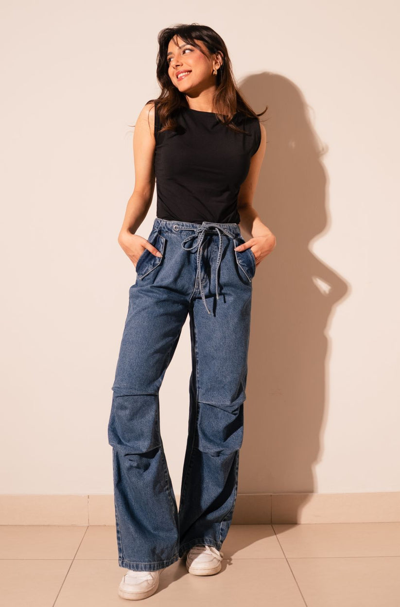 Women's Pleated Jeans in Dark Blue