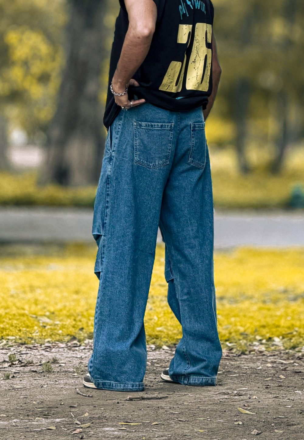 Men’s slim straight mid blue jeans with side pocket detailing
