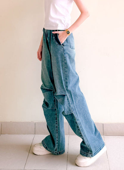 Women's Rustic Pleated Jeans 