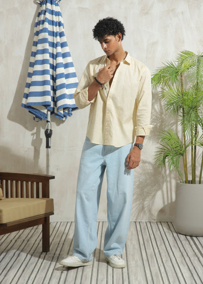 Men's beige casual shirt with regular fit and breathable fabric look