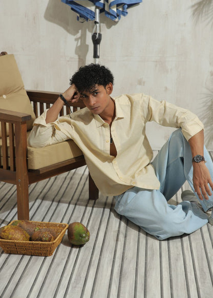 Men's beige casual shirt with regular fit and breathable fabric look