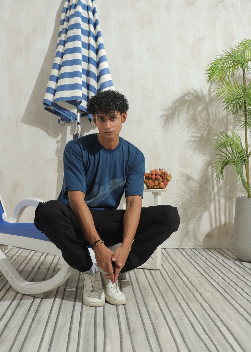 Men's oversized blue graphic t-shirt with drop shoulder fit 