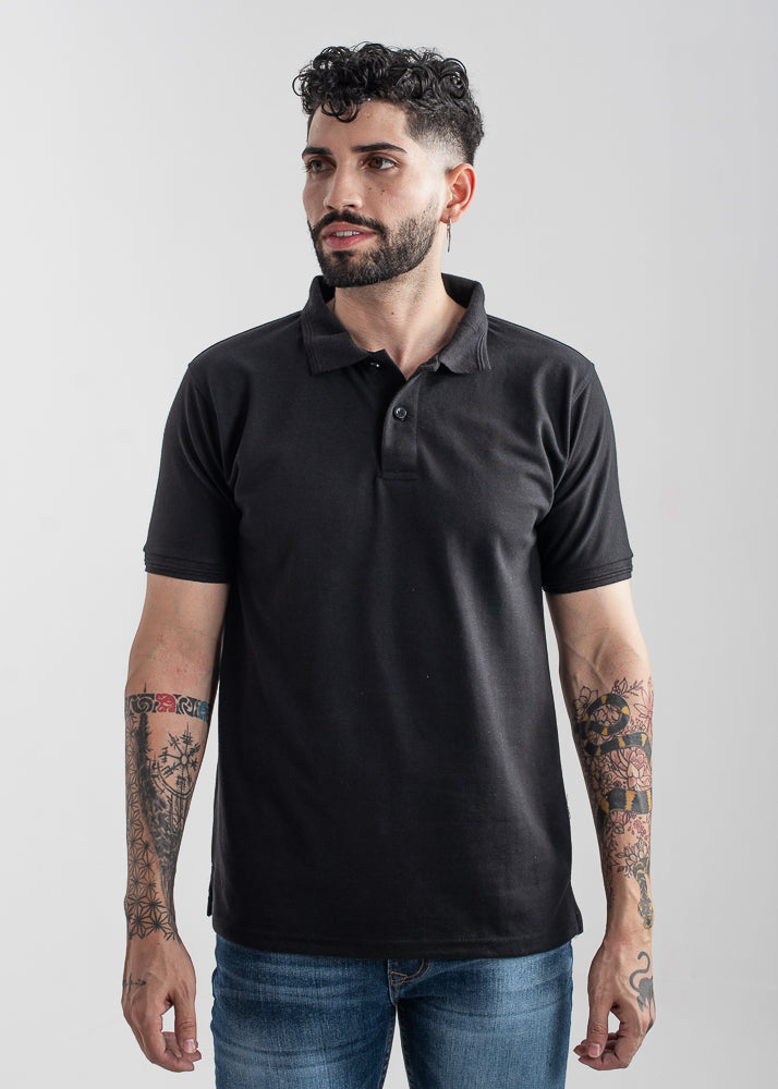 Men's regular fit black polo shirt with classic collar