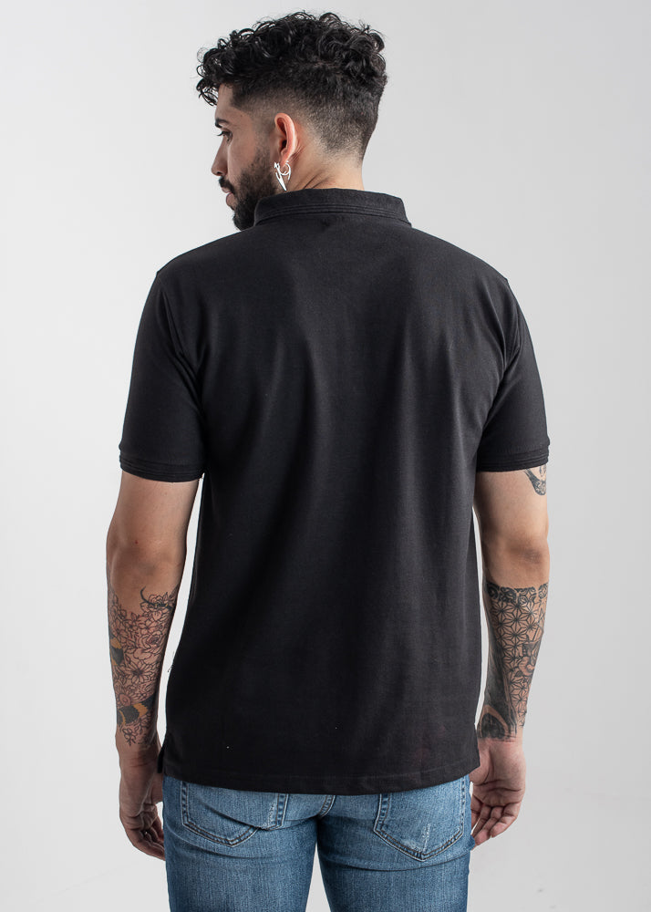 Men's regular fit black polo shirt with classic collar