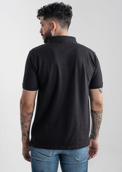 Men's regular fit black polo shirt with classic collar