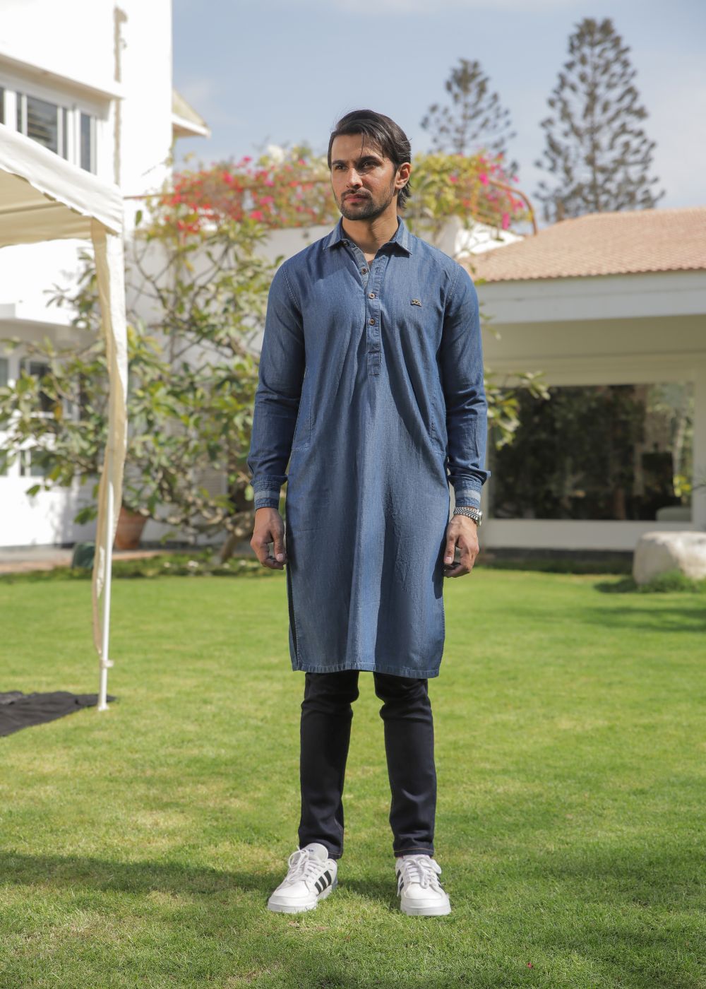 Men's regular fit blue denim kurta pajama with two-tone fabric and classic design