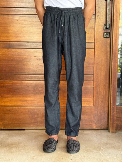Men's regular fit charcoal kurta pajama with textured fabric and modern style