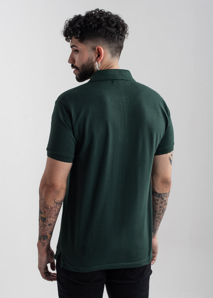 Men's regular fit dark green polo shirt with classic collar