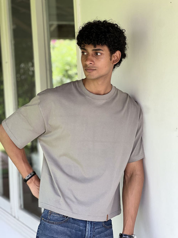 Men's regular fit grey cotton t-shirt with clean basic look