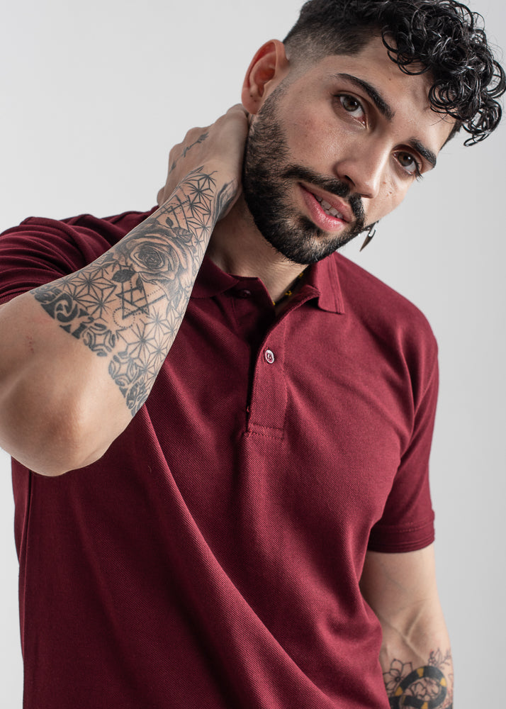 Men's regular fit maroon polo shirt with classic collar