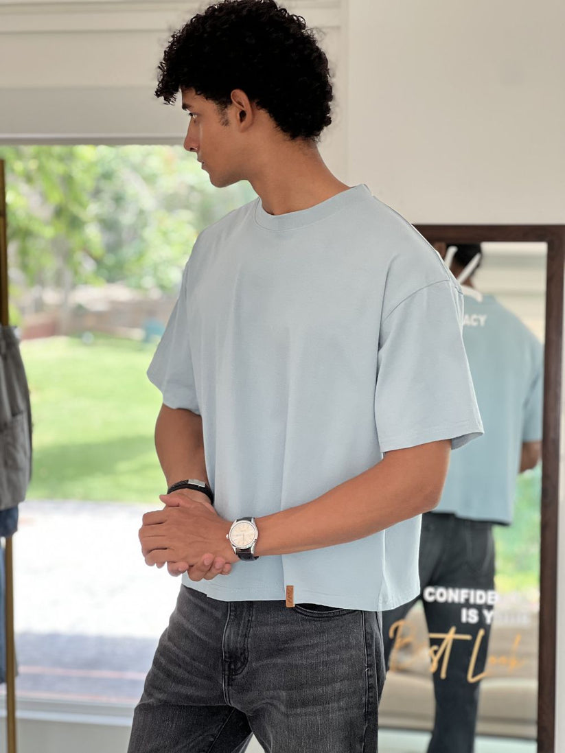 Men's regular fit pale blue t-shirt with lightweight fabric