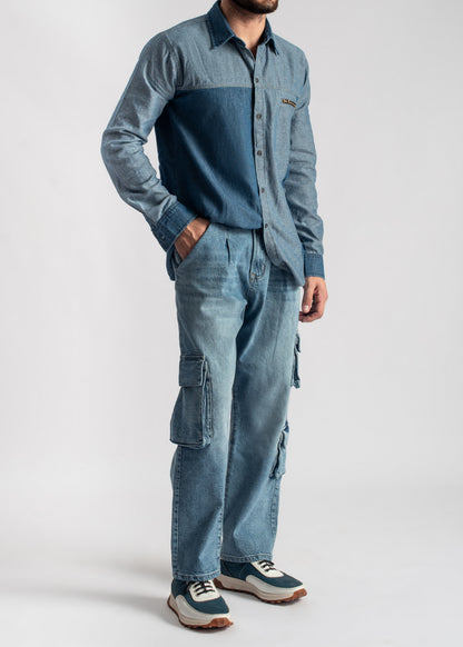 Men’s relaxed fit blue cargo pants with three utility pockets