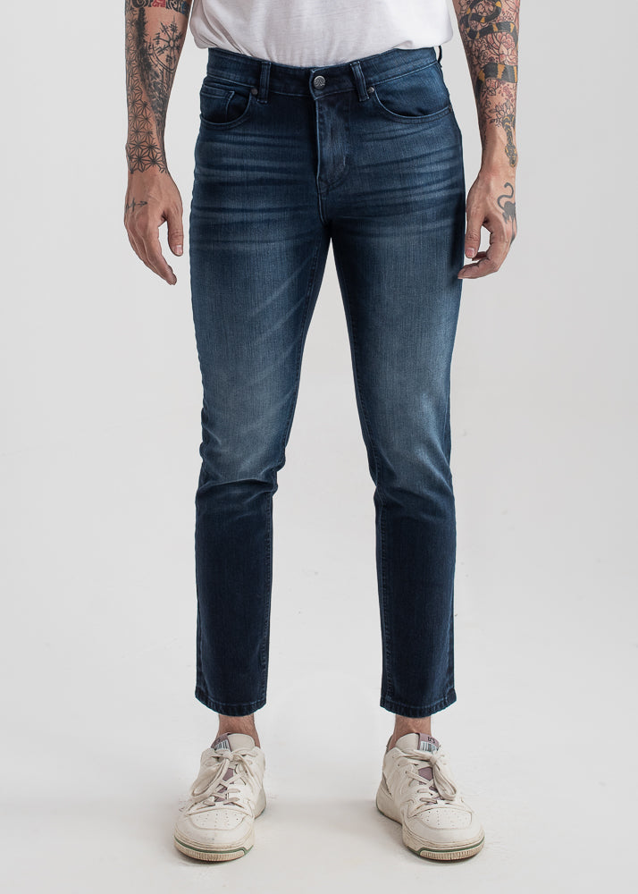 Men's slim fit dark blue jeans with whiskered wash detailing