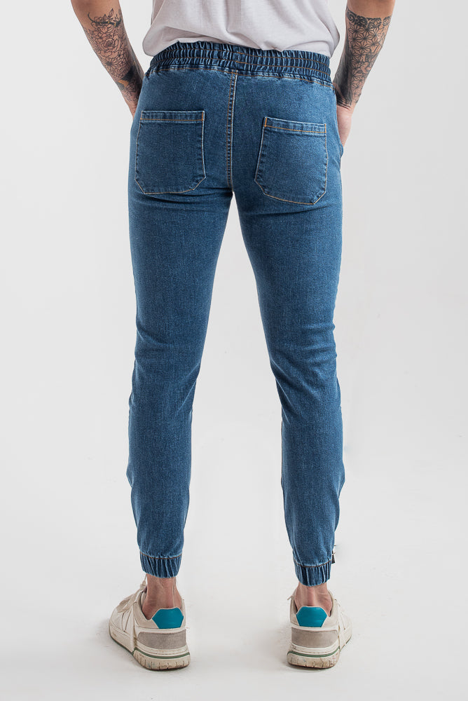 Men's slim fit dark blue jog jeans with tapered leg design