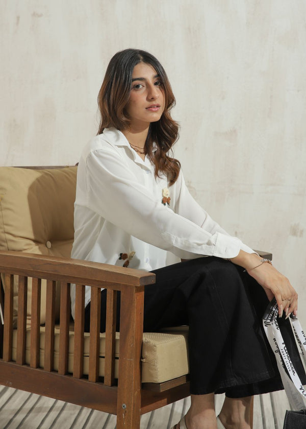 Women's Full Sleeves Shirt in Ivory Featuring a Classic Fit