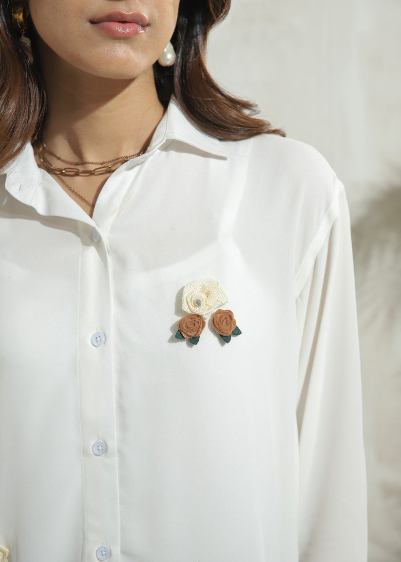 Women's Full Sleeves Shirt in Ivory Featuring a Classic Fit