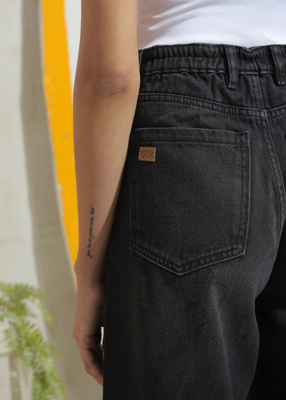 Women's Skater Jeans in Black with Ruffles