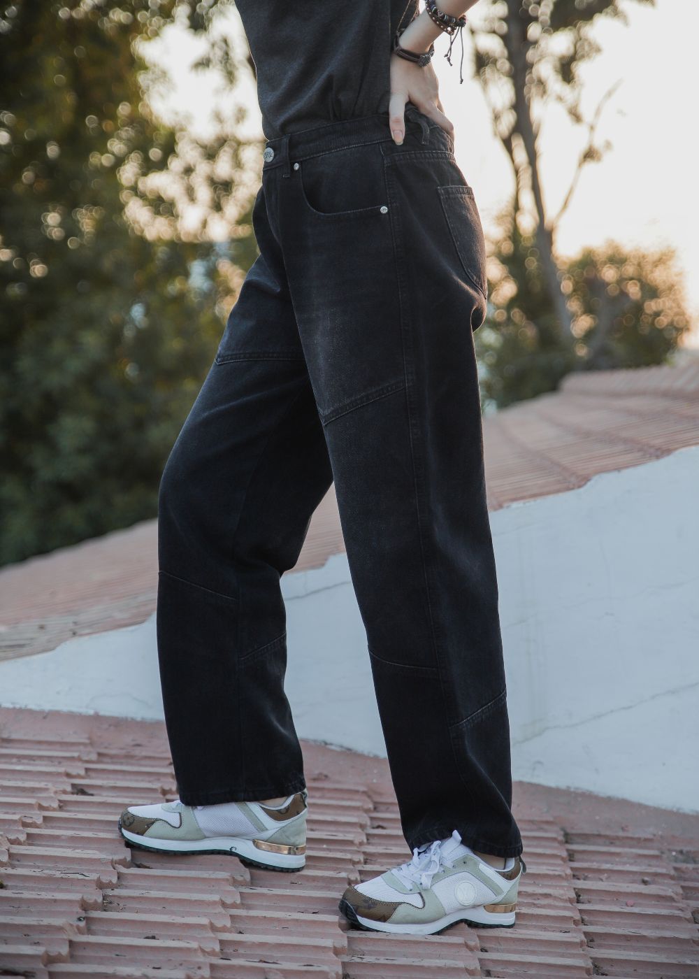 Women's Black Vertex Jeans with a V Seam Design