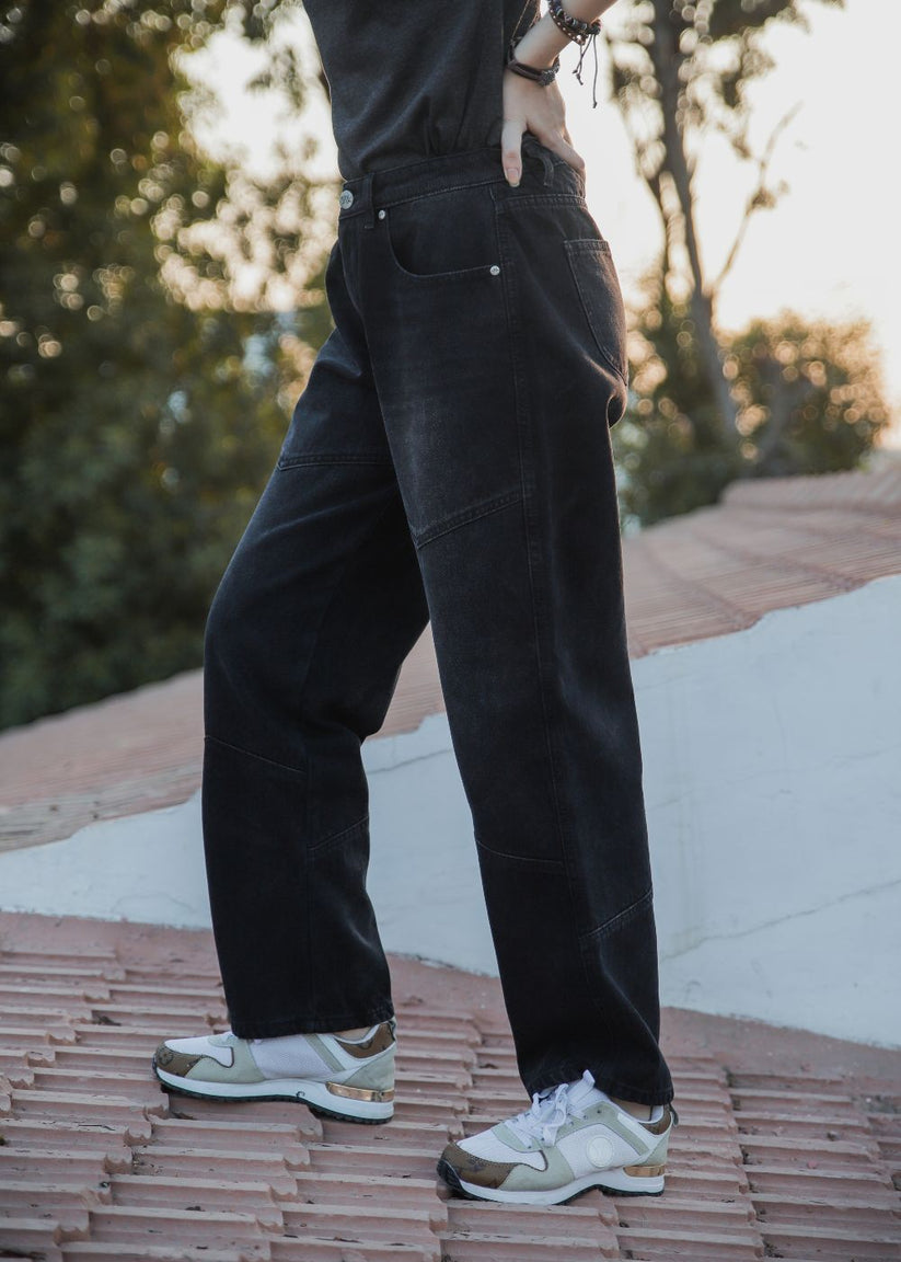 Women's Black Vertex Jeans with a V Seam Design