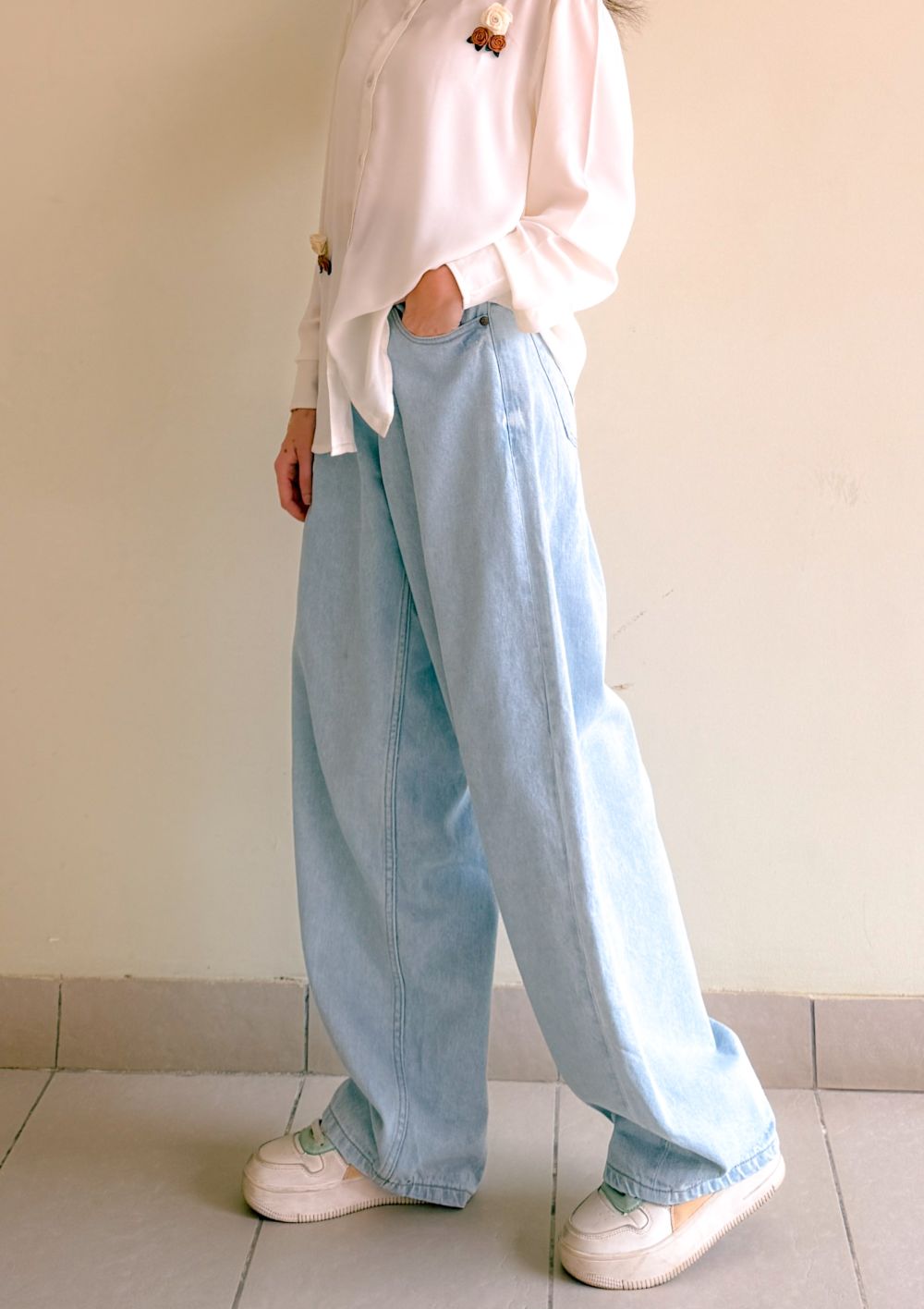 Women's Rogue Jeans in Ice Blue