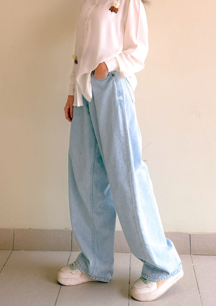 Women's Rogue Jeans in Ice Blue