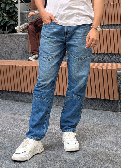 Blue denim loose fit jeans men classic wash straight relaxed everyday casual wear