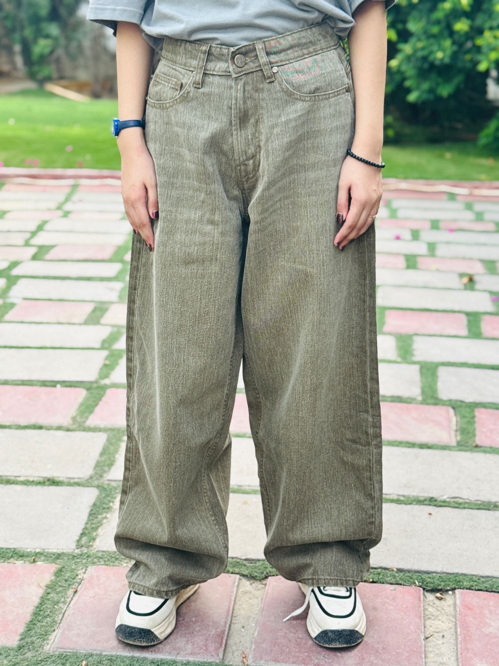 Katpana Mist Khaki Barrel Jeans Women