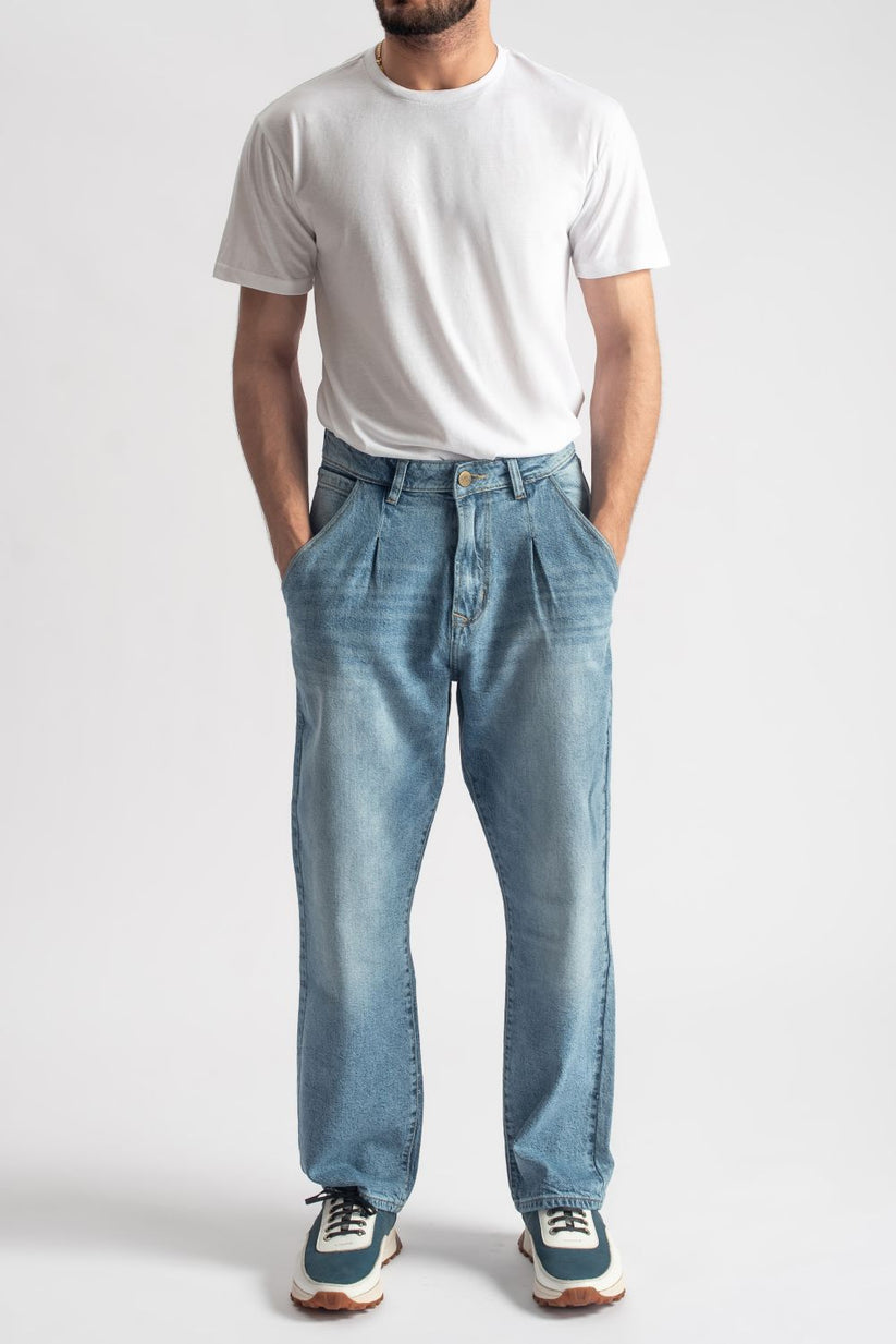 Men's basic white crew neck t-shirt with clean minimalist design