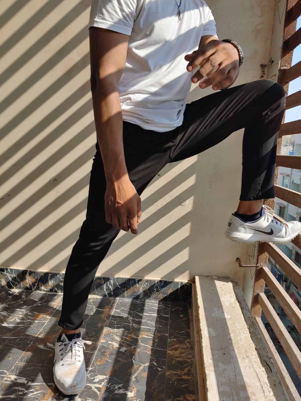 Men’s black skinny fit jeans with stretch fabric and tapered ankle design