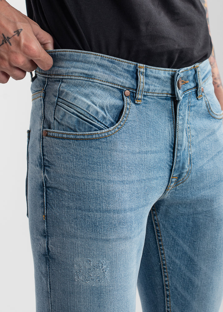 Men’s light blue skinny fit jeans with stretch denim and tapered leg design
