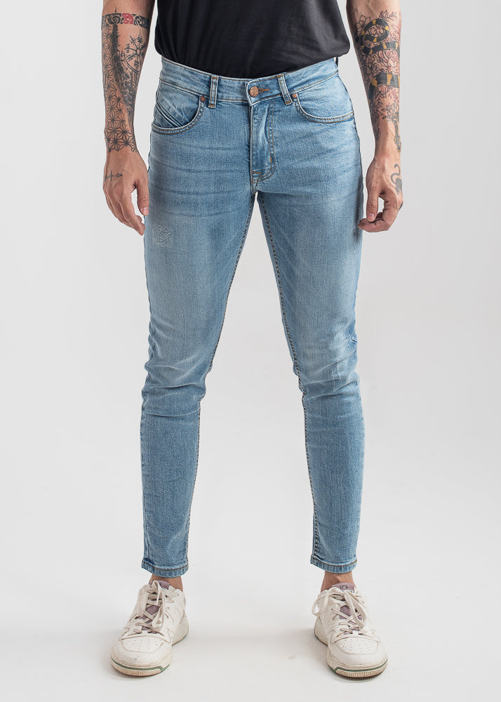 Men’s light blue skinny fit jeans with stretch denim and tapered leg design