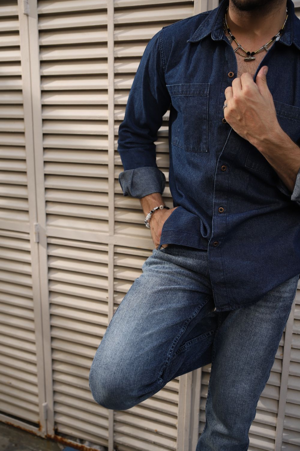 Men’s slim fit acid wash blue jeans with distressed vintage finish