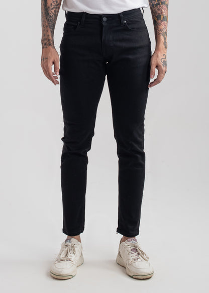 Men's slim fit jet black jeans with clean finish